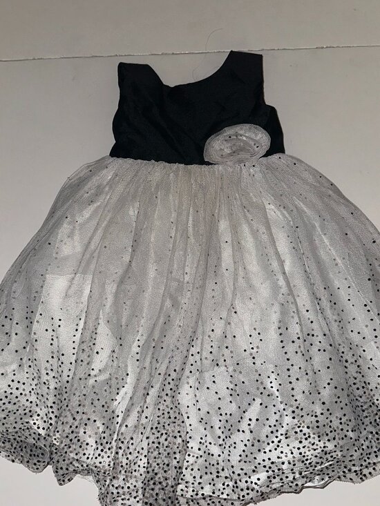 marmellata Other - Marmellata Toddler Size 3T Girls Sleeveless Tulle black & white Dress PRETTY!